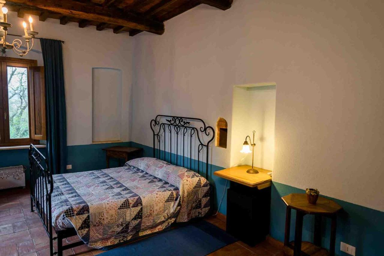 Agriturismo Bio Fattoria Di Pietra Giuncarico ภายนอก รูปภาพ
