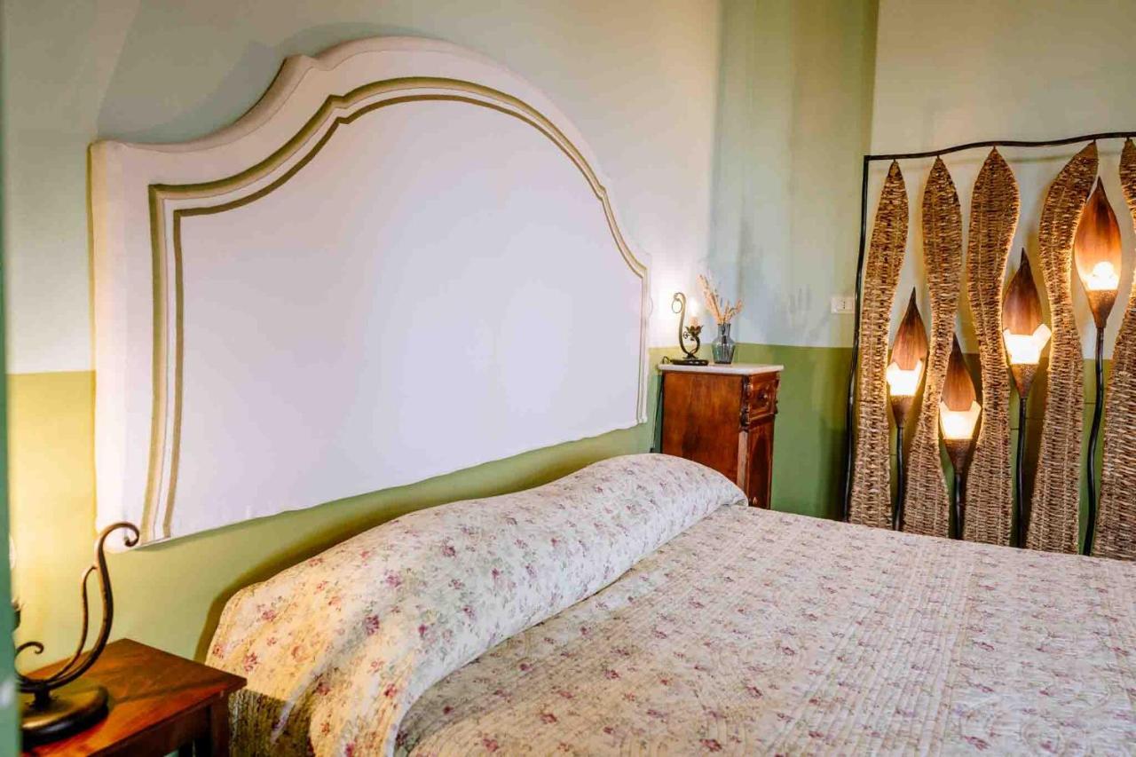 Agriturismo Bio Fattoria Di Pietra Giuncarico ภายนอก รูปภาพ